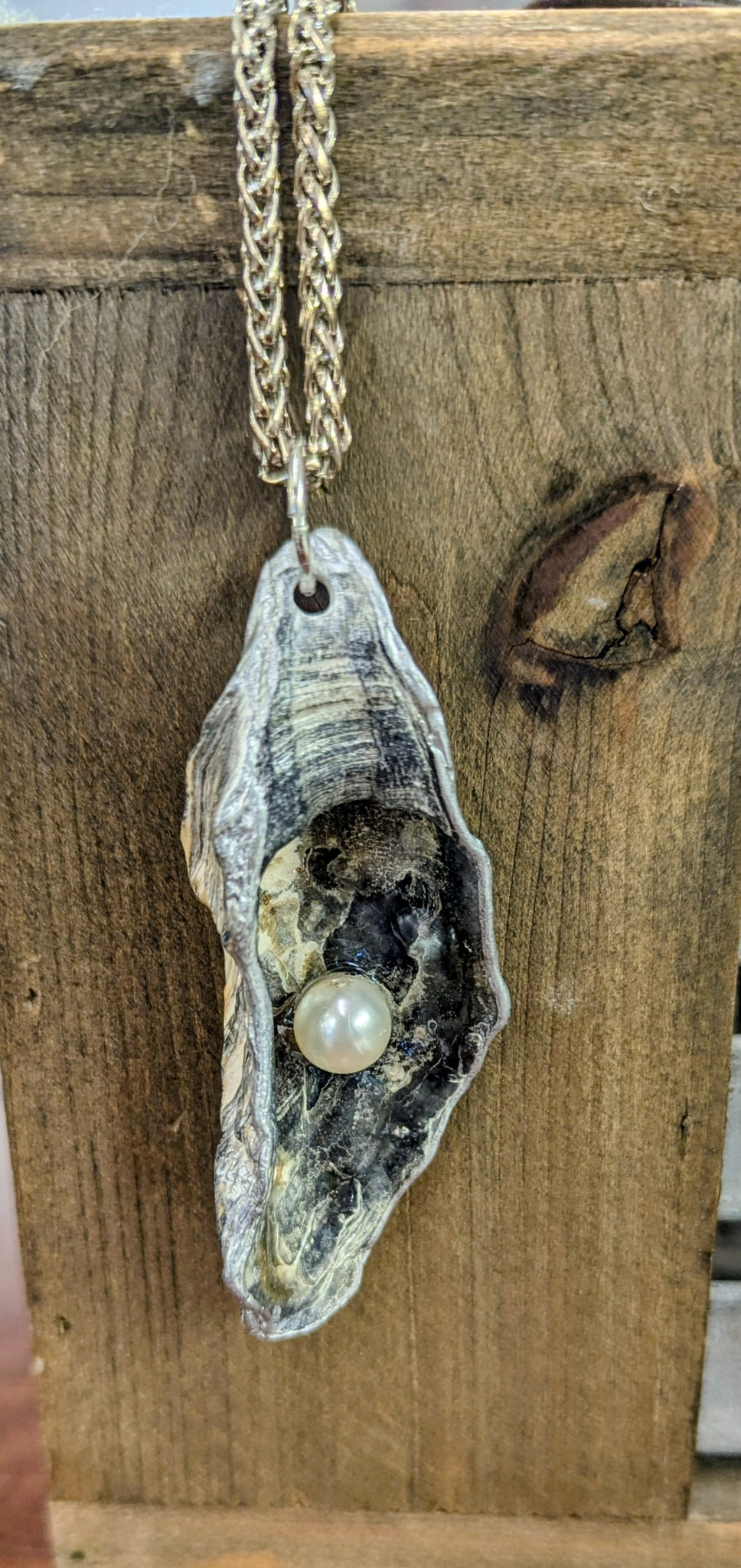 Pearl & Oyster Necklace