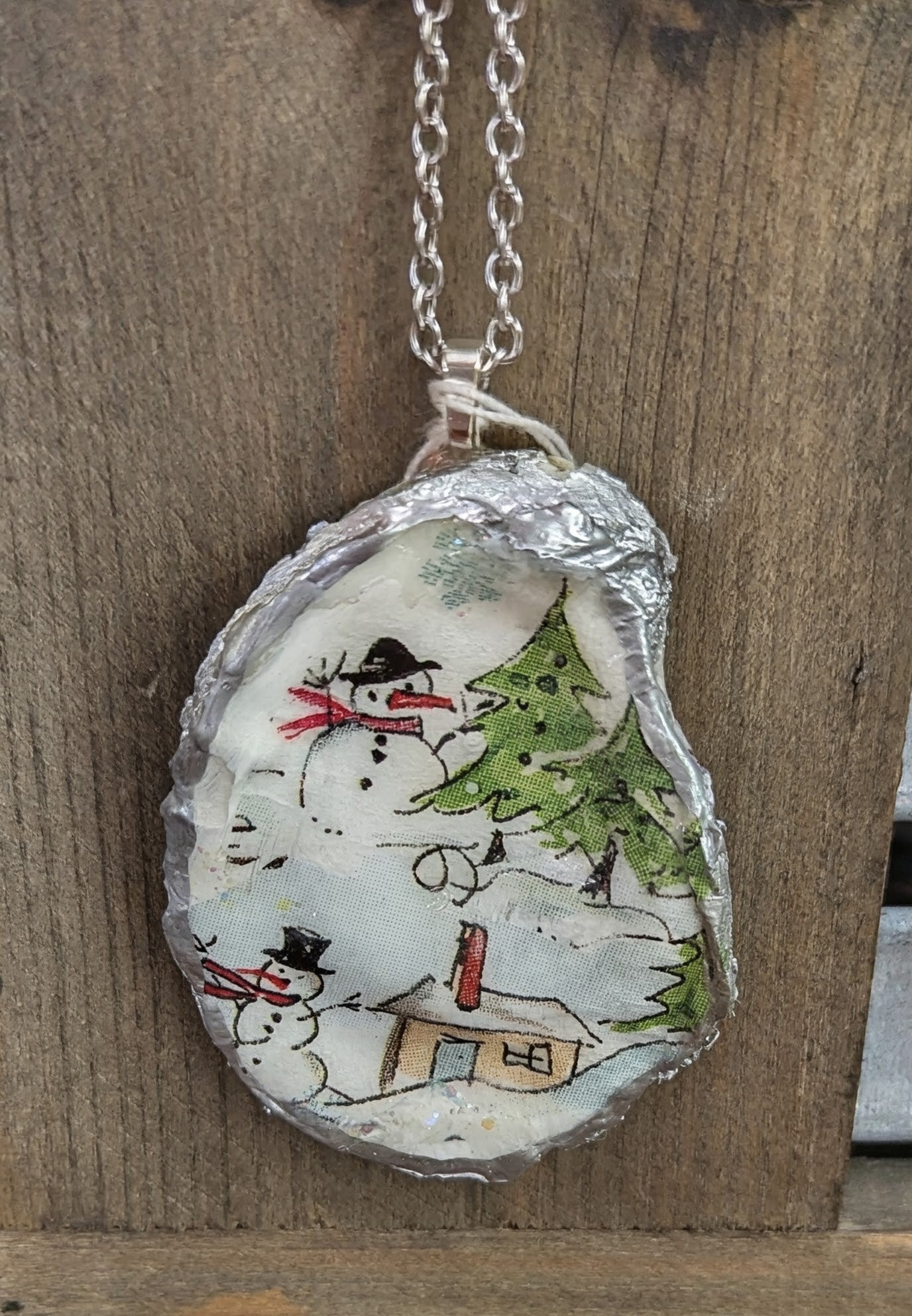 Oyster Snowman Necklace-Silver