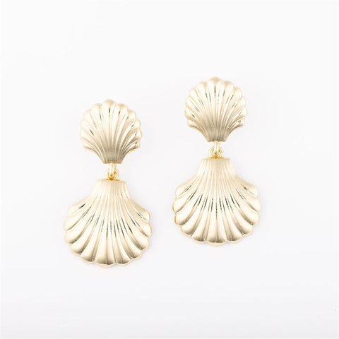 Wrenley Seashell Earrings-Gold