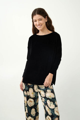 Magnolia Silk Pajama Pants W/Velour Black Top