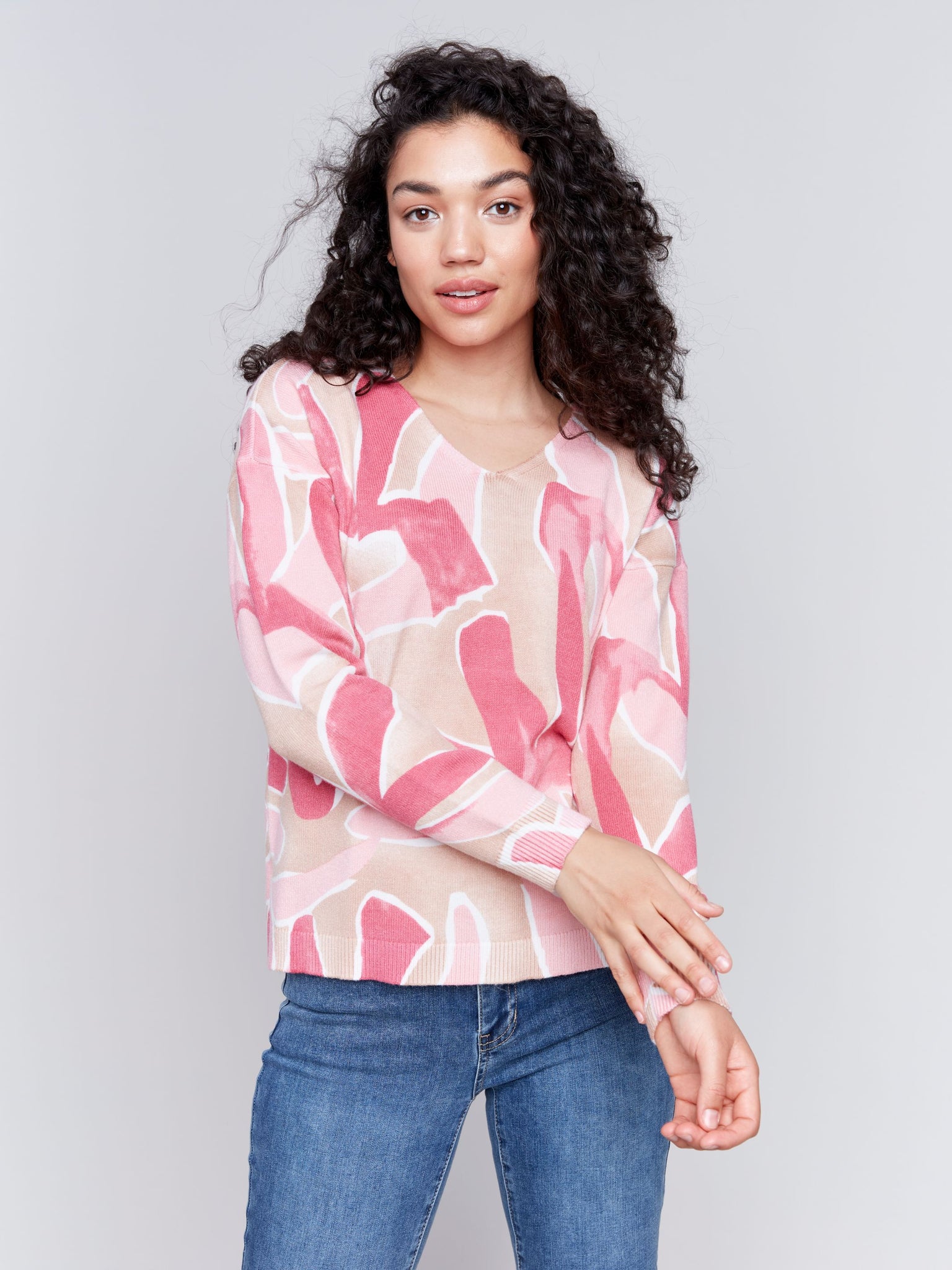 Printed Plushy V-Neck Sweater-Raspberry