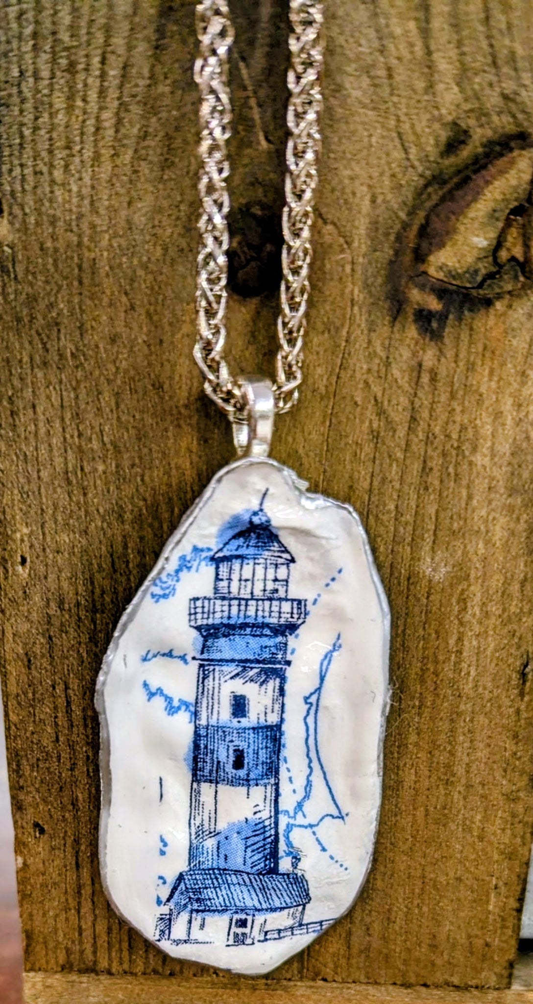 Lighthouse Oyster Necklace