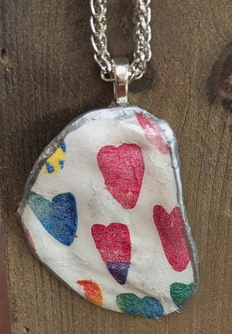 Hearts Oyster Necklace