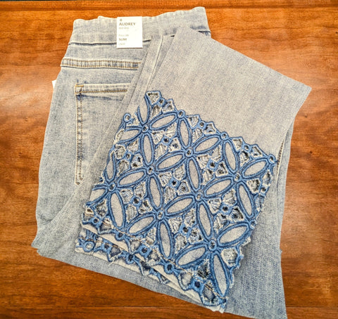 Audrey Pull On Slim Jean W/Embroidery-Vista Blue
