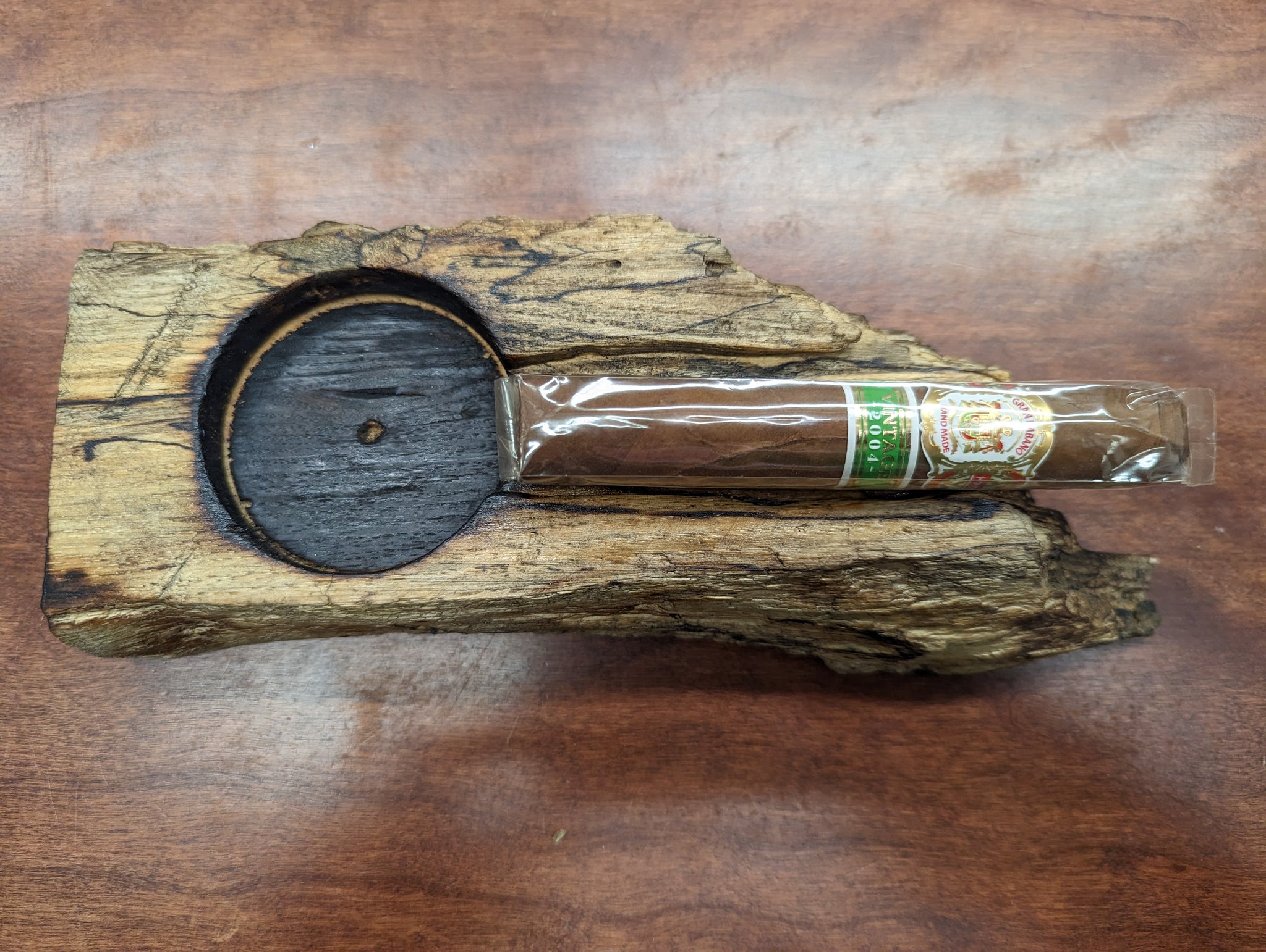 Artisan Made Driftwood Cigar Holder